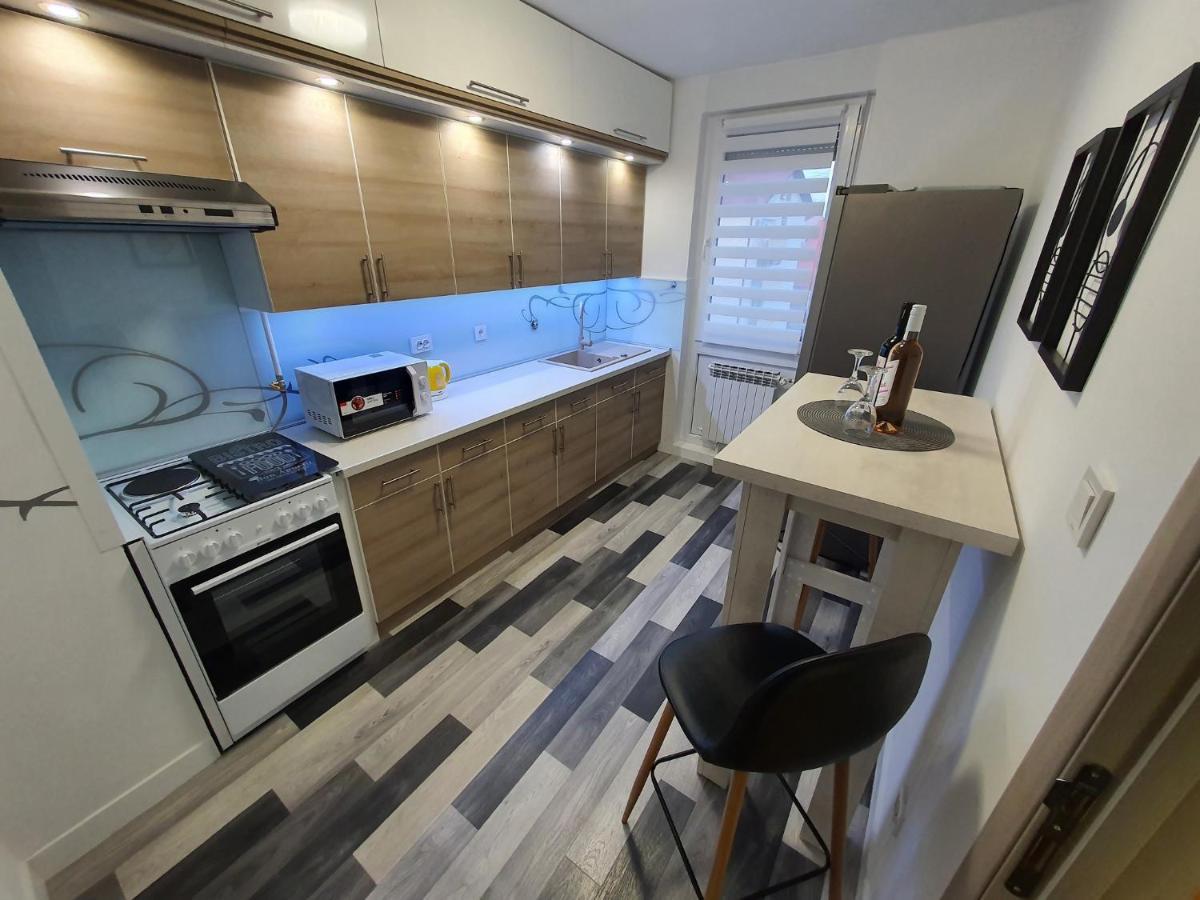 Apartment Pallaton Nasice Екстериор снимка
